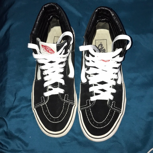 low top vans journeys